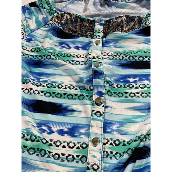 Simplicity Women’s Medium Top Green/Blue Round Neck Button Front 3/4 Sleeve EUC - Picture 5 of 8